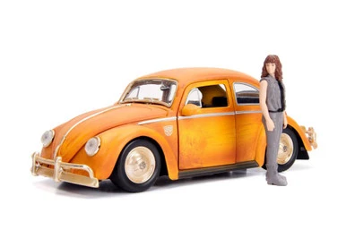 Volkswagen Beetle Weathered W/ Charlie Figurine, Bumblebee Jada Toys 30114 - 1/24 Scale Diecast Car 3 Volkswagen Beetle Weathered W/ Charlie Figurine, Bumblebee Jada Toys 30114 - 1/24 Scale Diecast Car