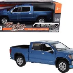 2019 GMC Sierra 1500 Denali Crew Cab Pickup Truck, Blue - Motor Max 79362BU - 1/27 Diecast Car