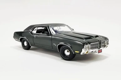 1971 Oldsmobile Cutlass SX Rocket 455, Antique Jade Green - Acme A1805619 - 1/18 Scale Diecast Car 3 1971 Oldsmobile Cutlass SX Rocket 455, Antique Jade Green - Acme A1805619 - 1/18 Scale Diecast Car